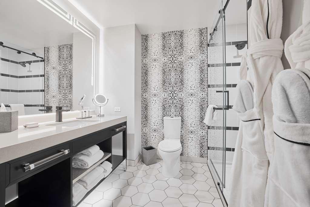 The Godfrey Curio Collection By Hilton Hotel *