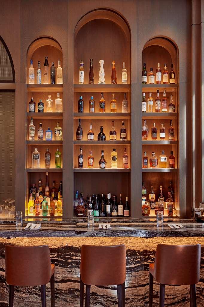 The Godfrey Curio Collection By Hilton * Detroit
